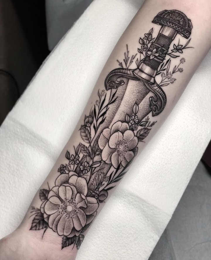 Ink and Dagger Tattoo