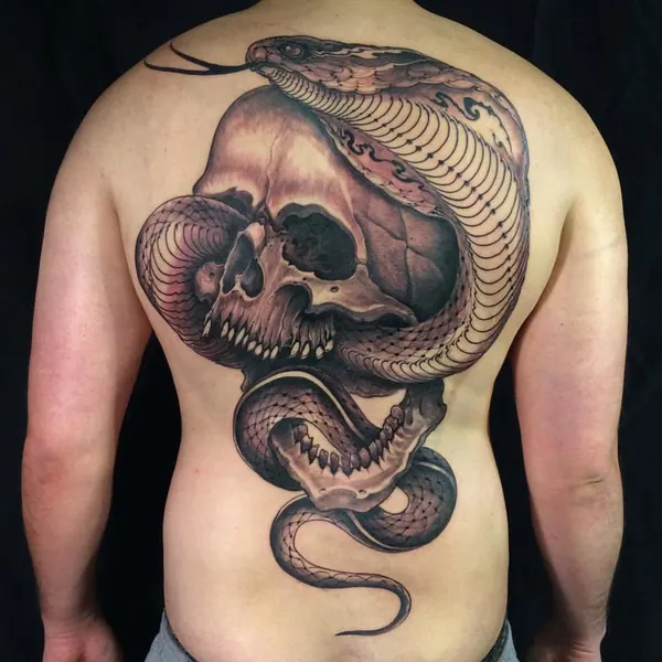 Full Circle Tattoo