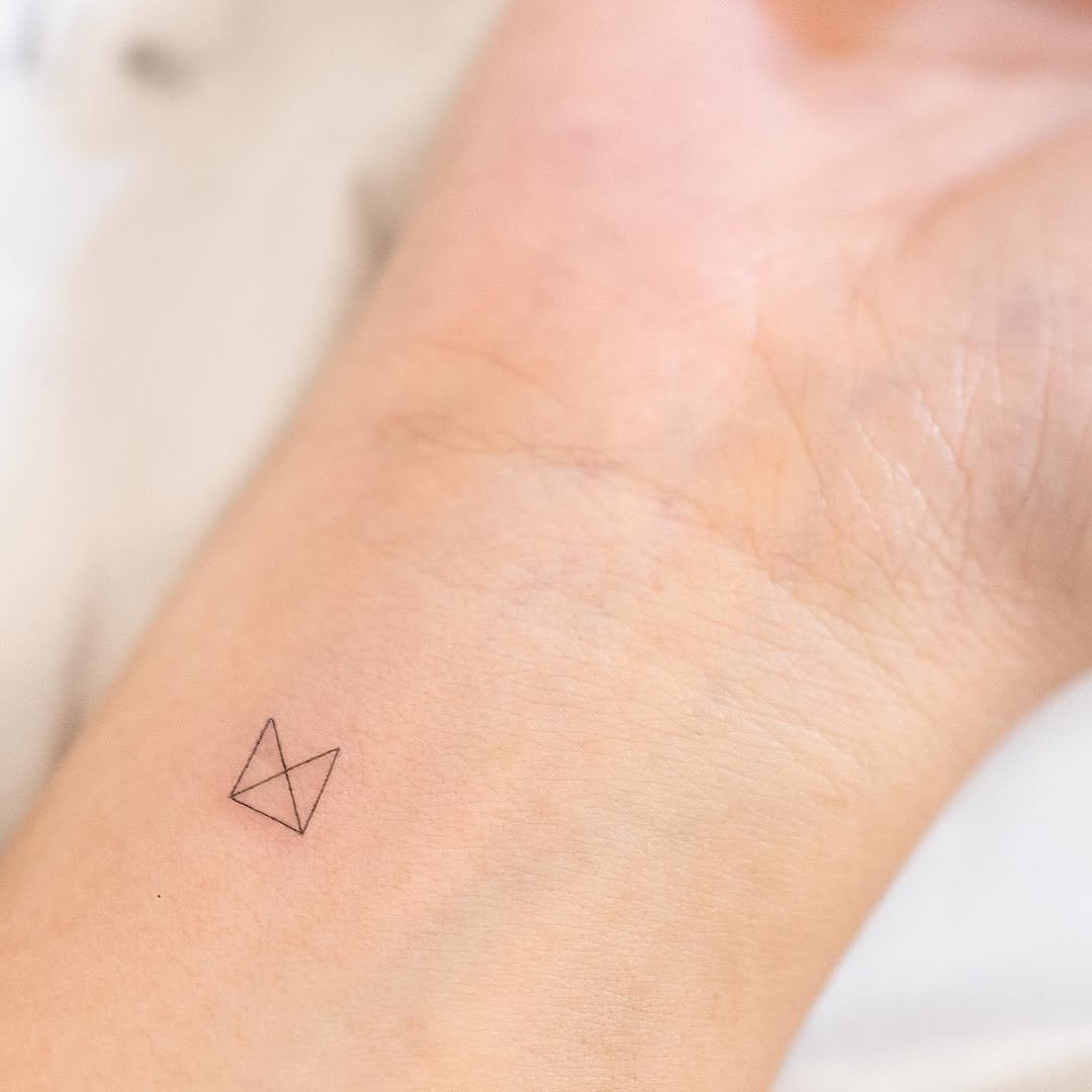 tattooist_arar