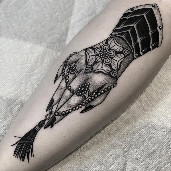black_casket