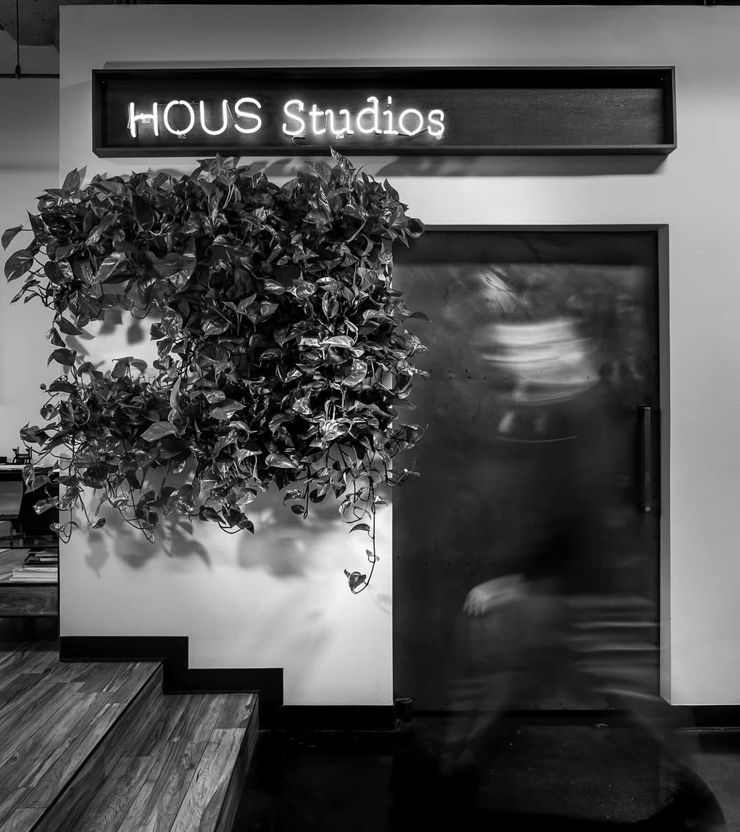 hous_studios