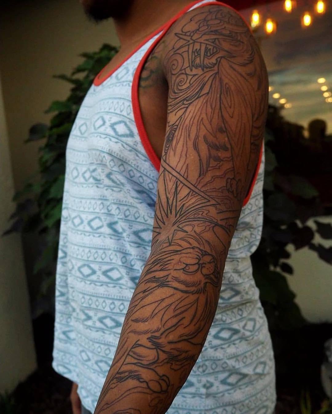Ink and Dagger Tattoo