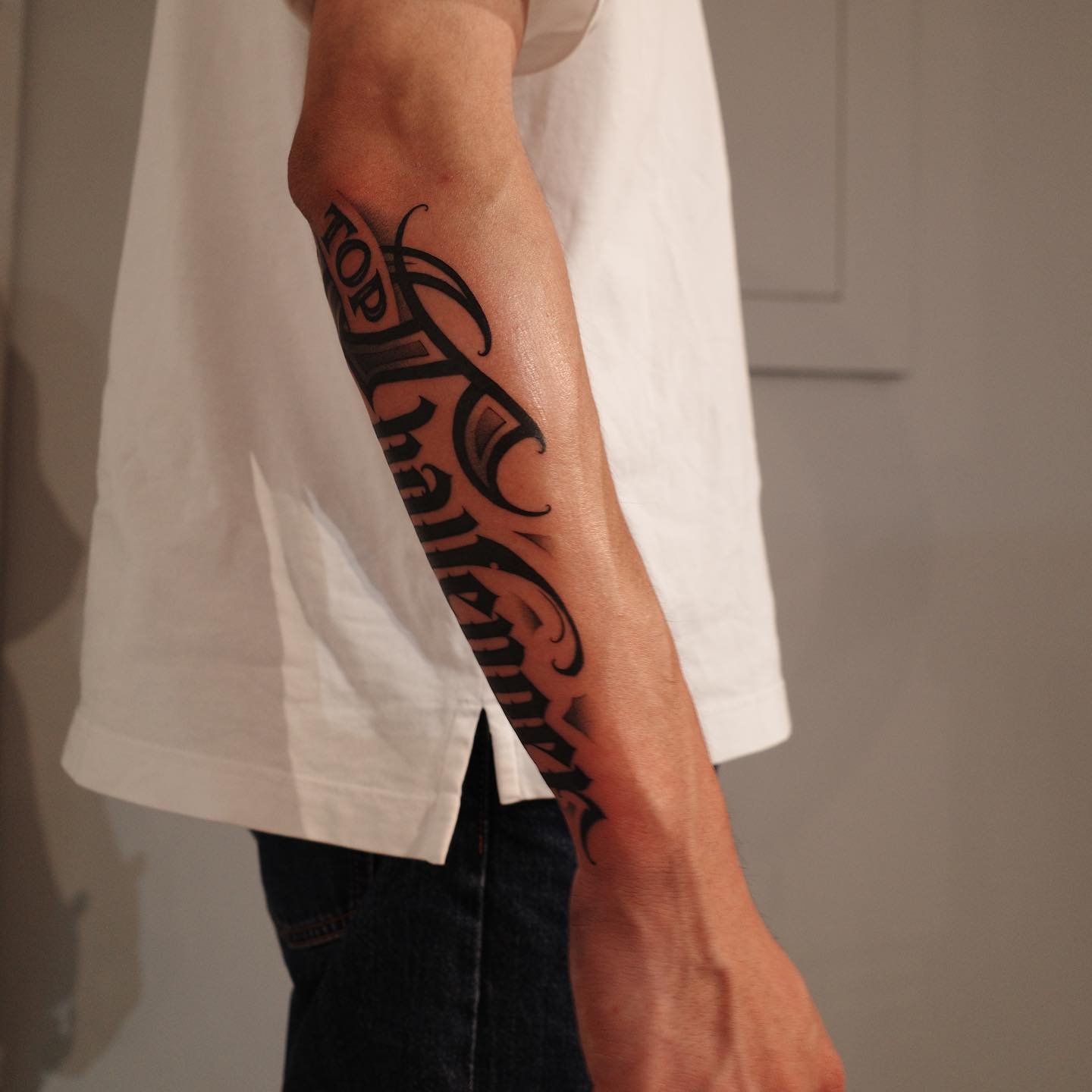 Lettering