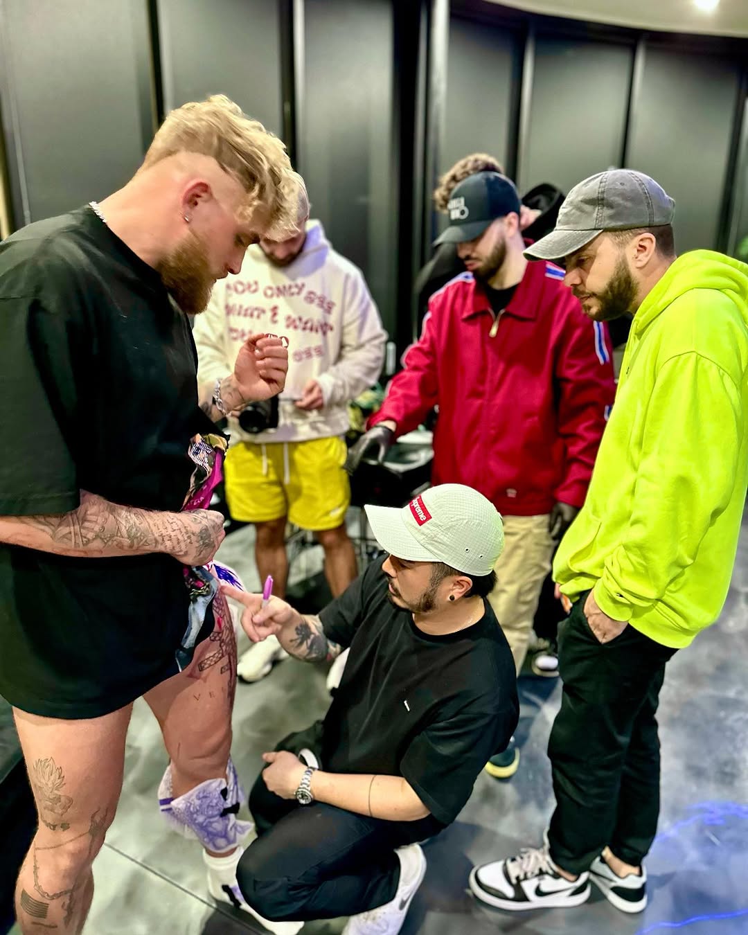 tattooist_bk
