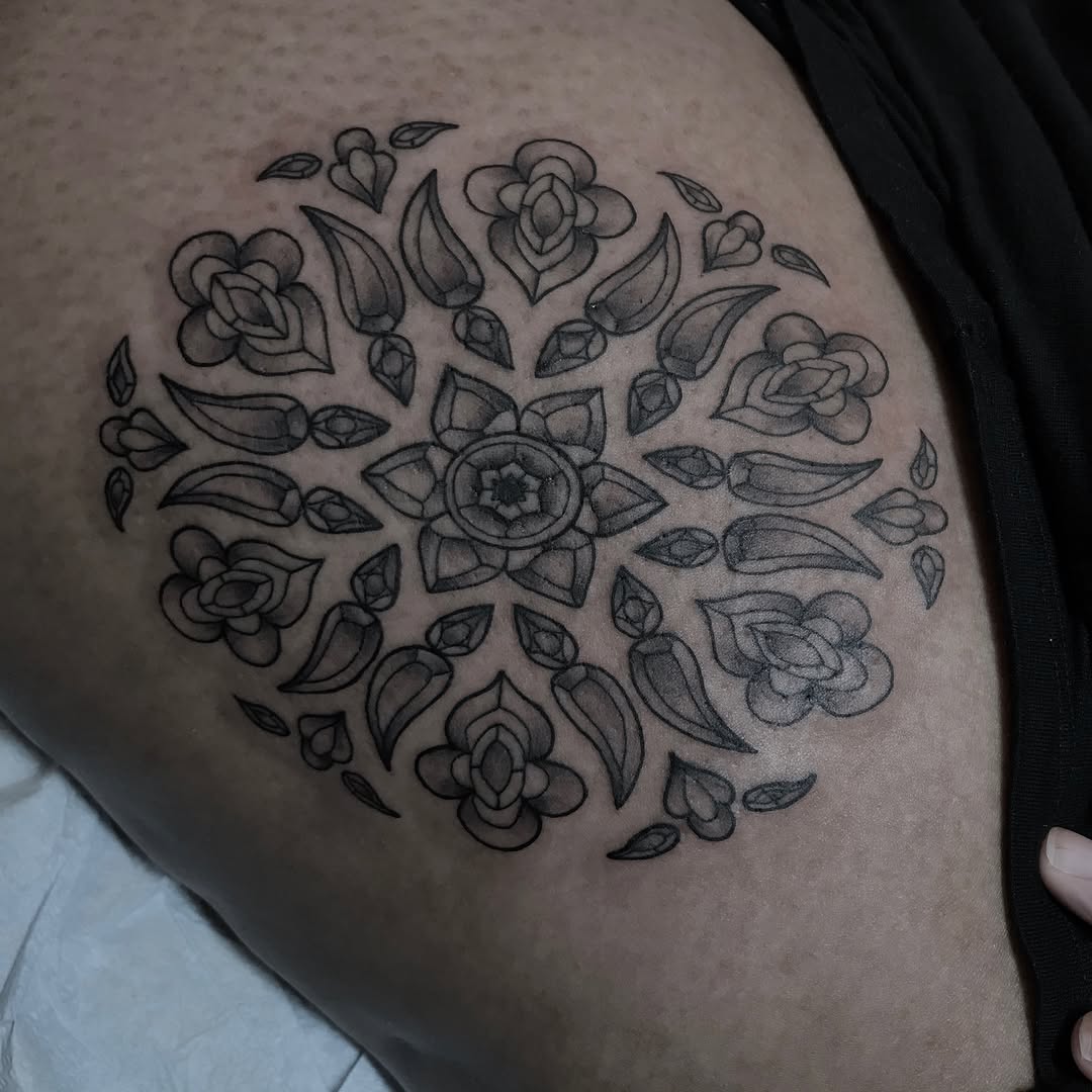 Ink and Dagger Tattoo