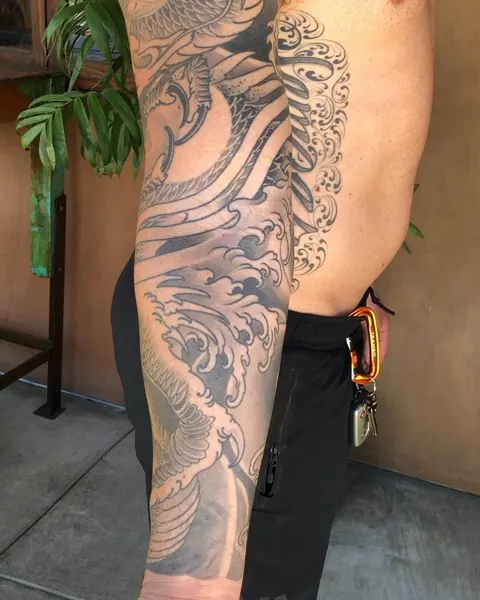 Full Circle Tattoo