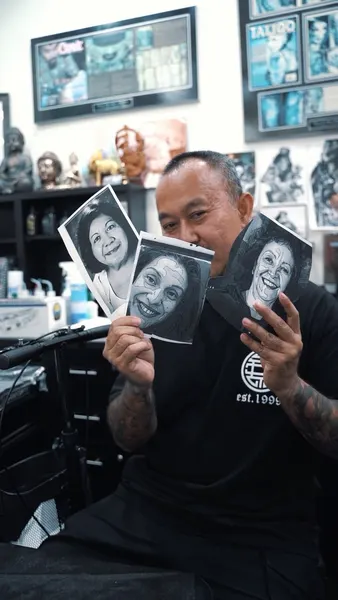 Robert Pho