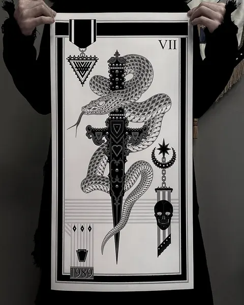 black_casket