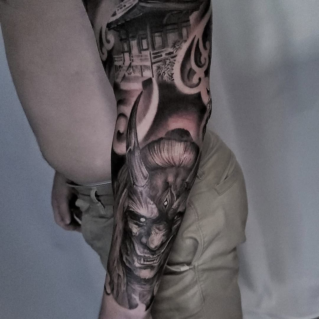 Ink and Dagger Tattoo