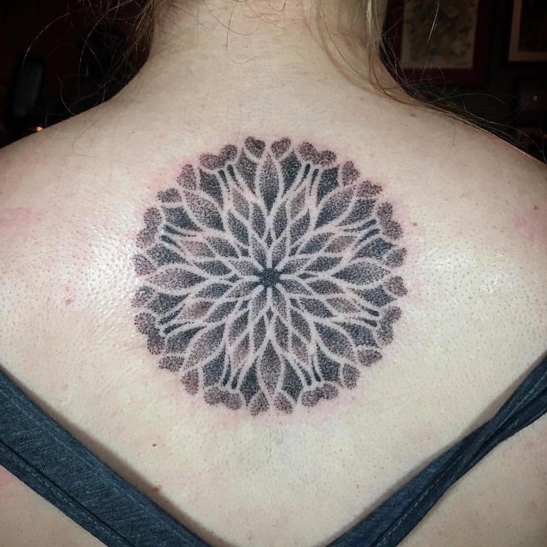 Full Circle Tattoo