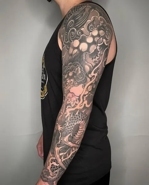 Full Circle Tattoo