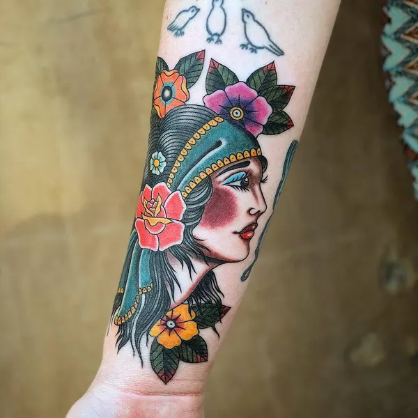 Full Circle Tattoo