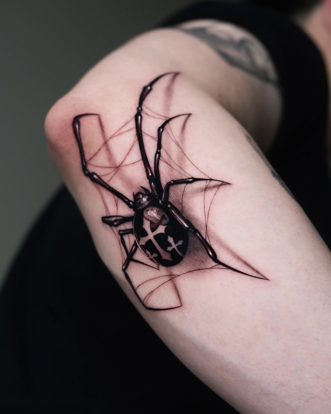 40.tatt