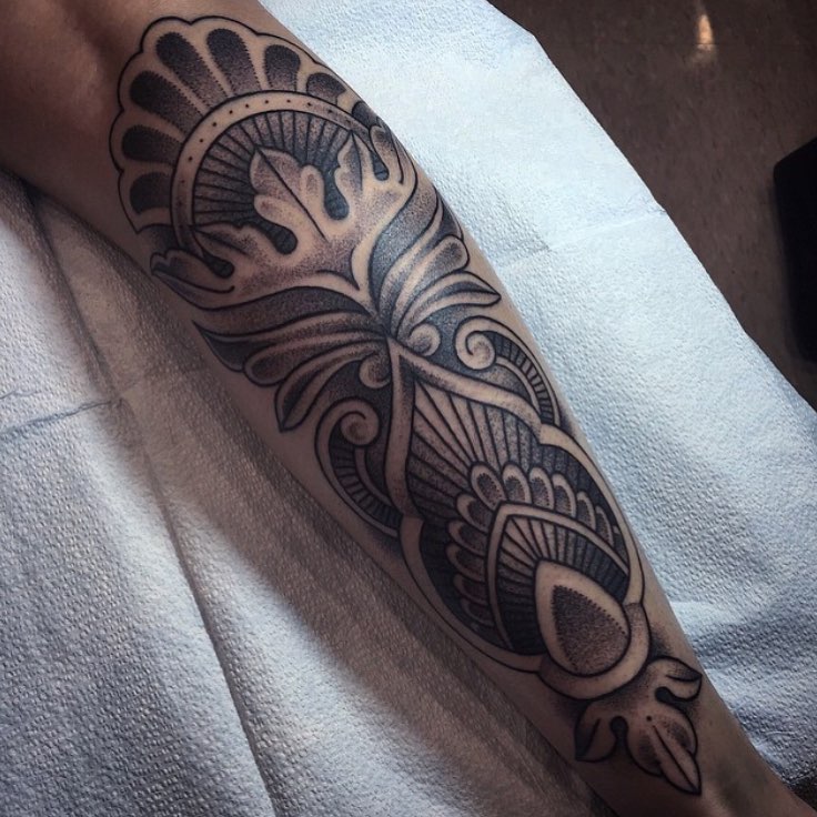 Ink and Dagger Tattoo