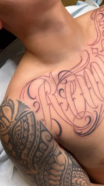 Lettering, 가족 이름