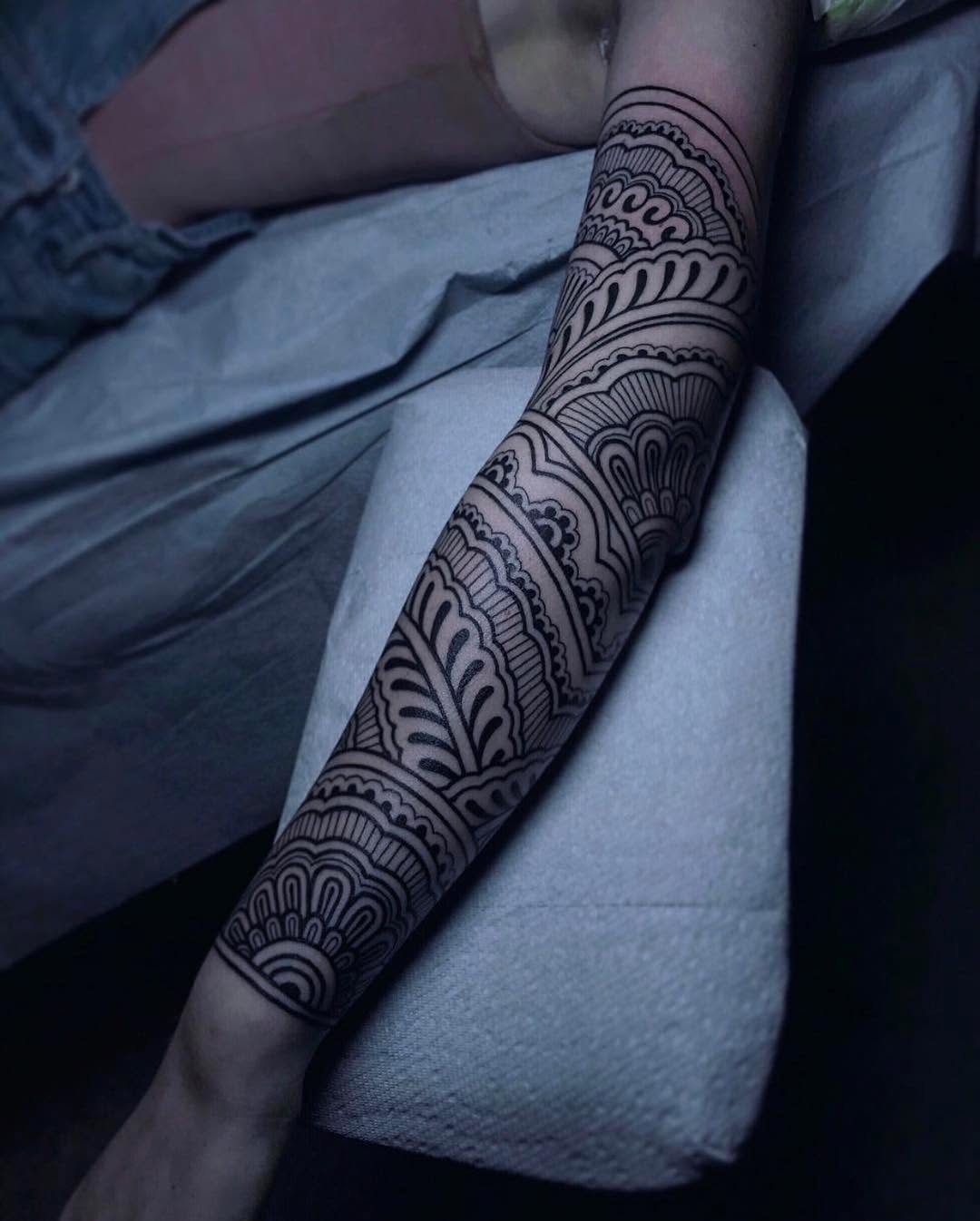 Ink and Dagger Tattoo