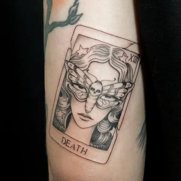 Full Circle Tattoo