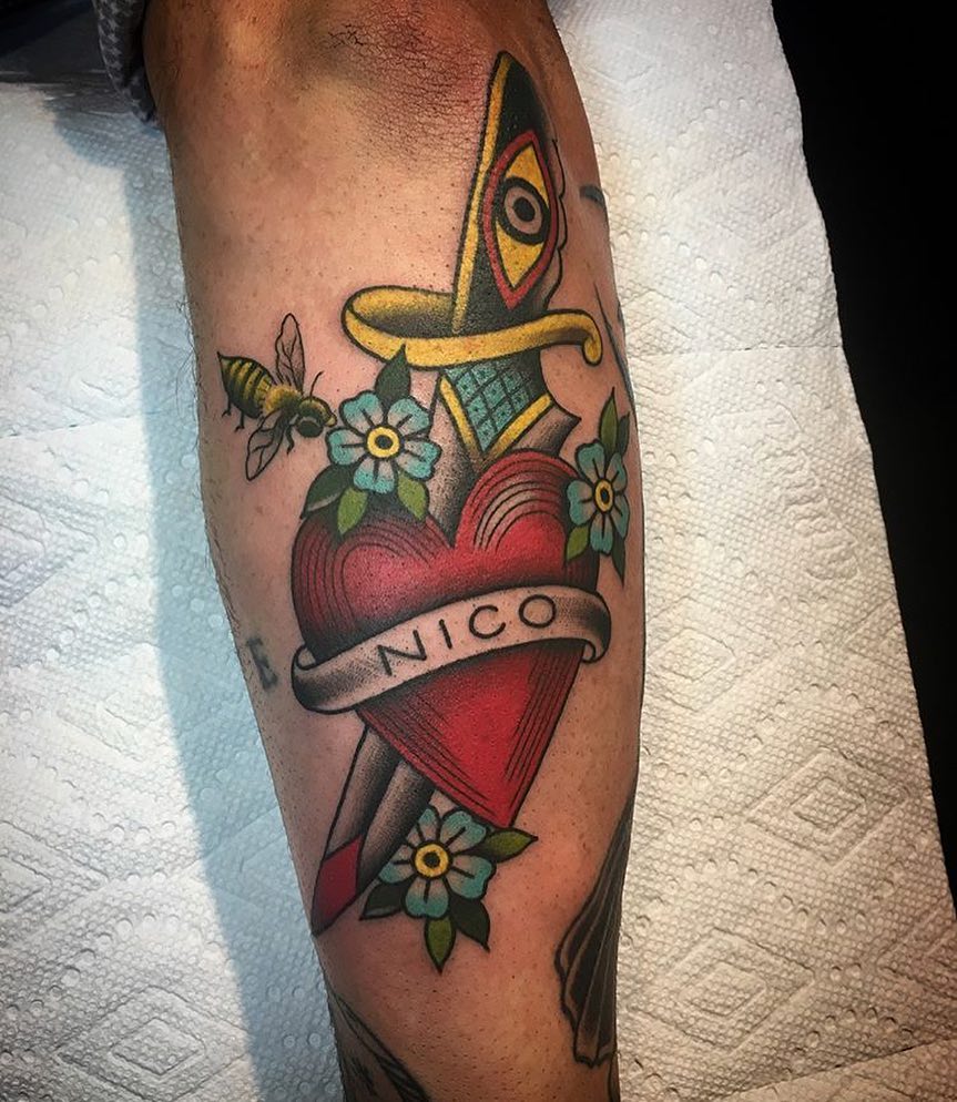 Full Circle Tattoo