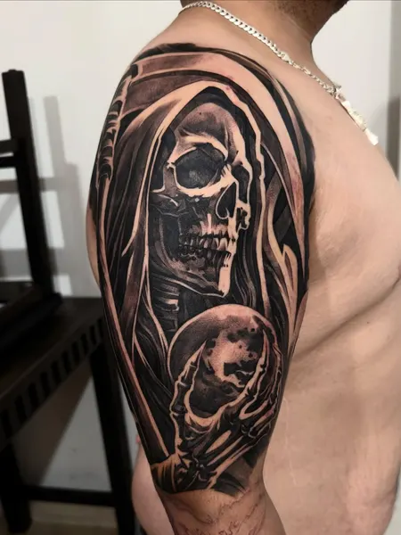 adrian_lazaro