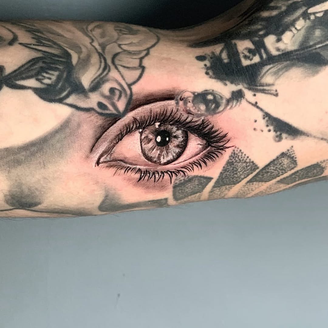 salvationtattoolounge