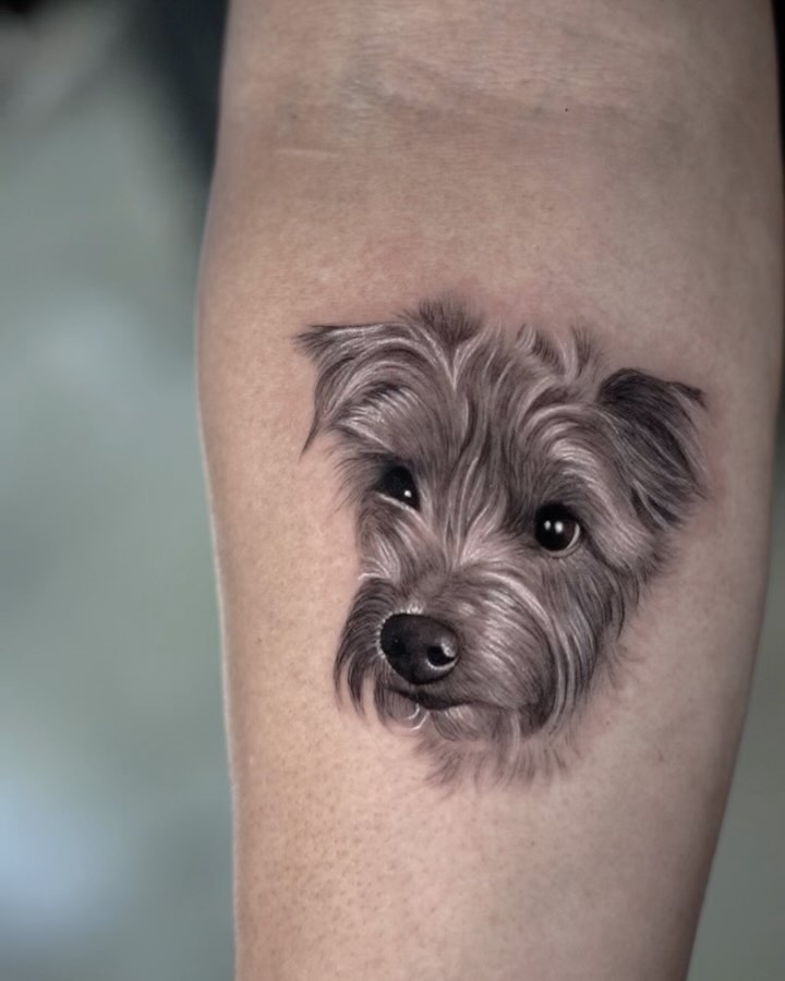 lewis.tattoo
