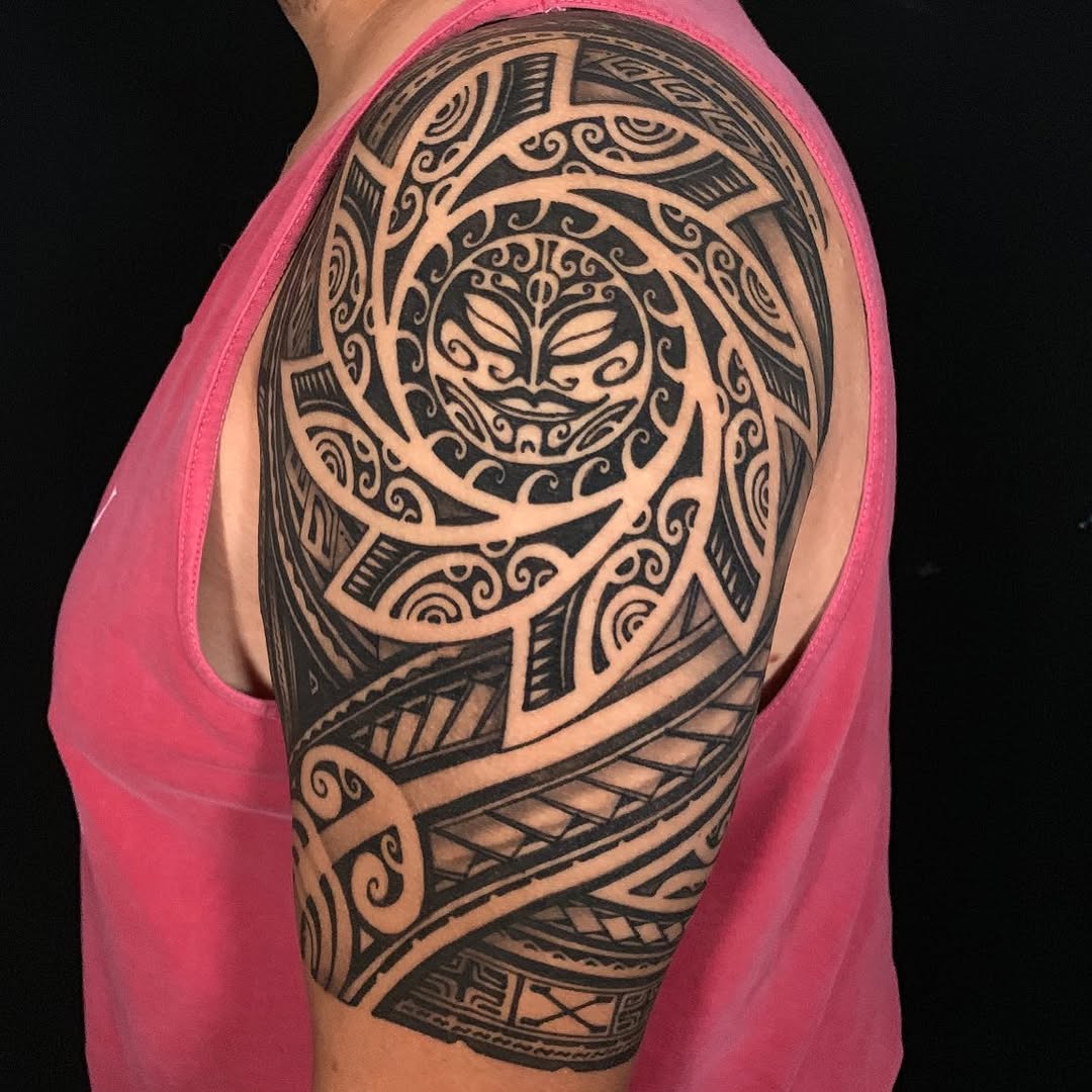 Ink and Dagger Tattoo