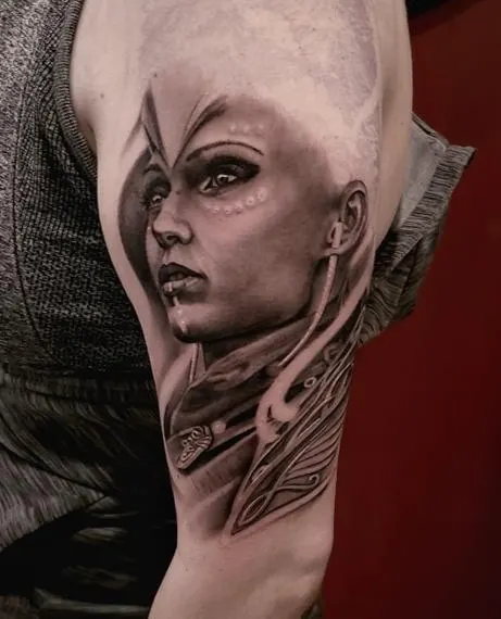 Ink and Dagger Tattoo