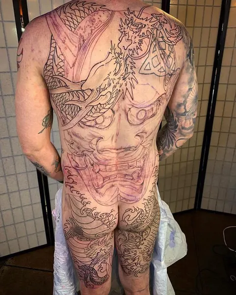 Full Circle Tattoo
