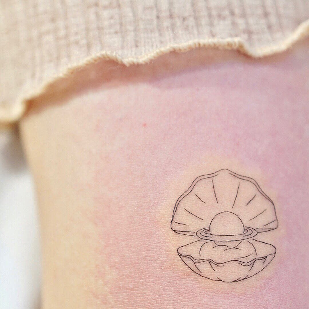 tattooist_arar