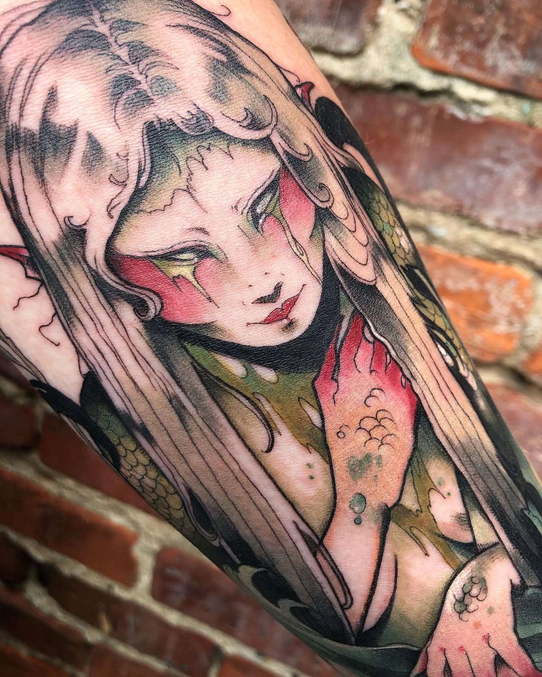 elliejoliv