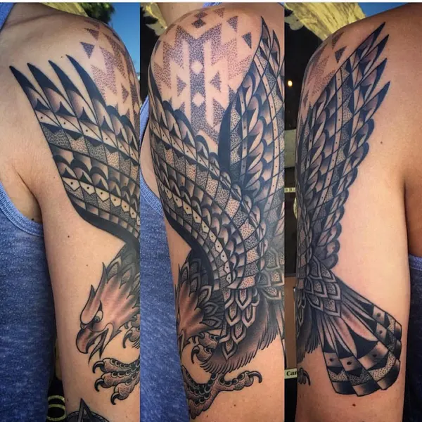 Full Circle Tattoo