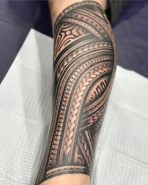 Ink and Dagger Tattoo