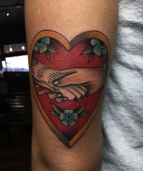 Full Circle Tattoo