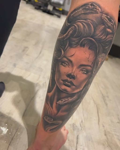 kerekisilviatattoo