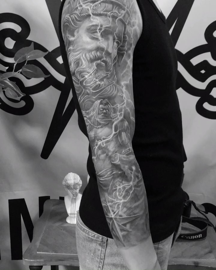 tattooist_bk
