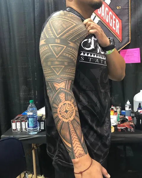 Ink and Dagger Tattoo