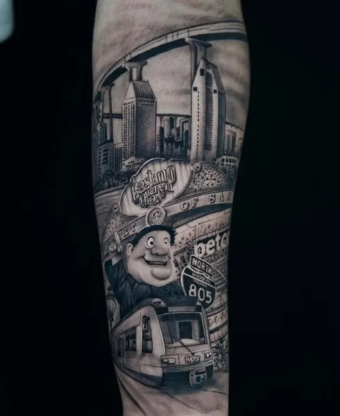 Full Circle Tattoo