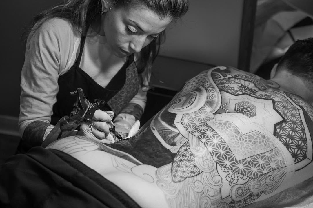 Full Circle Tattoo