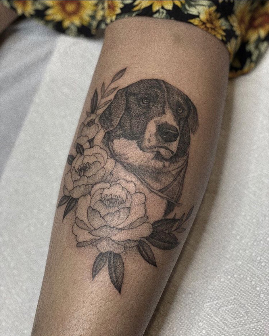 Full Circle Tattoo
