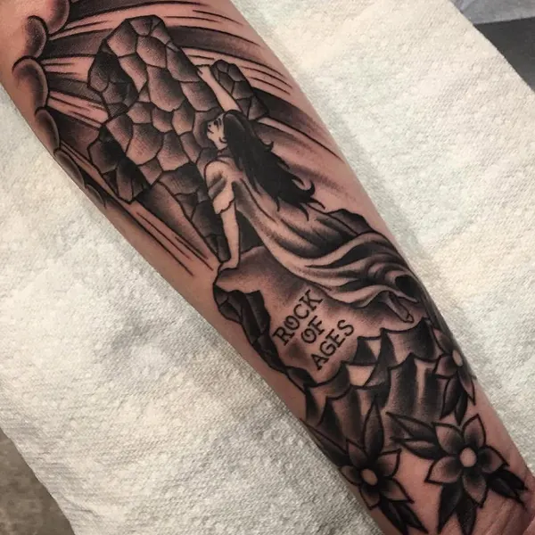 Ink and Dagger Tattoo