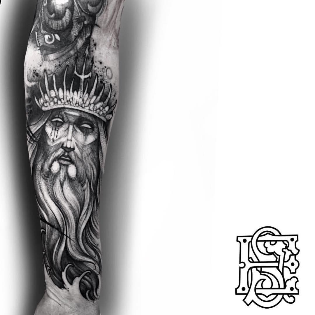 Ink and Dagger Tattoo
