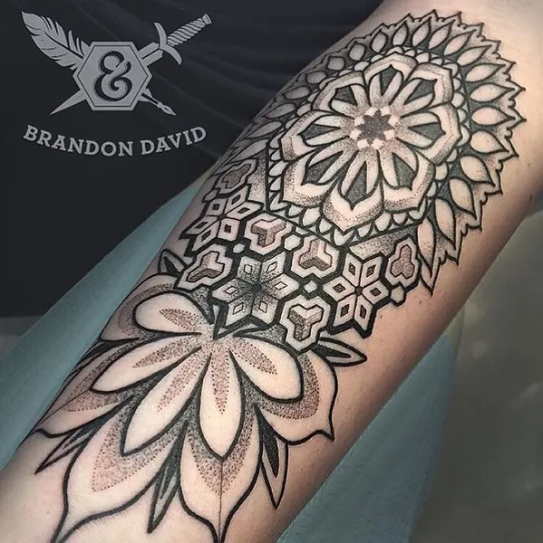 Ink and Dagger Tattoo