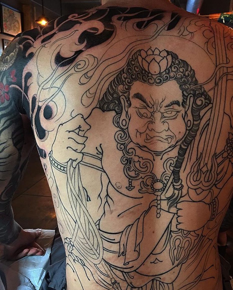 Full Circle Tattoo