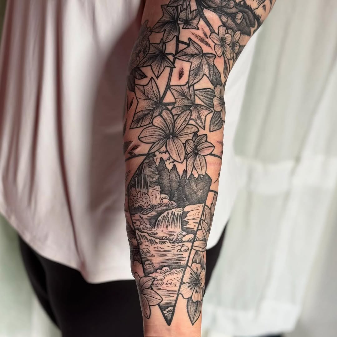 laurablacktattoo