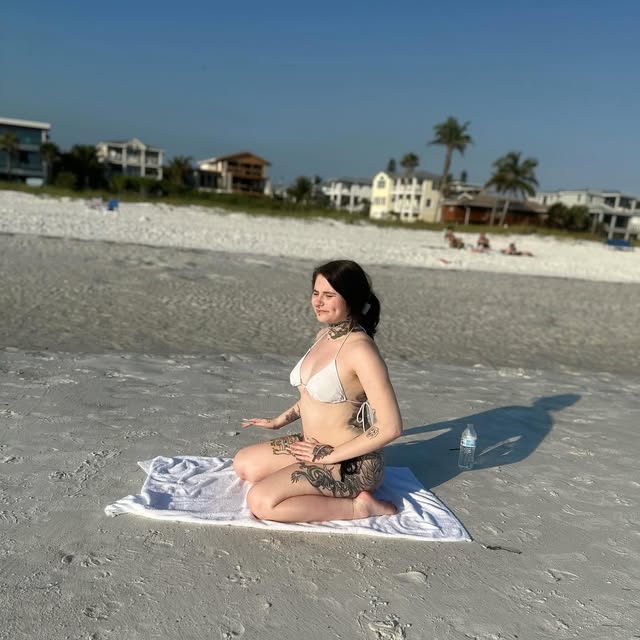 lizzz_16