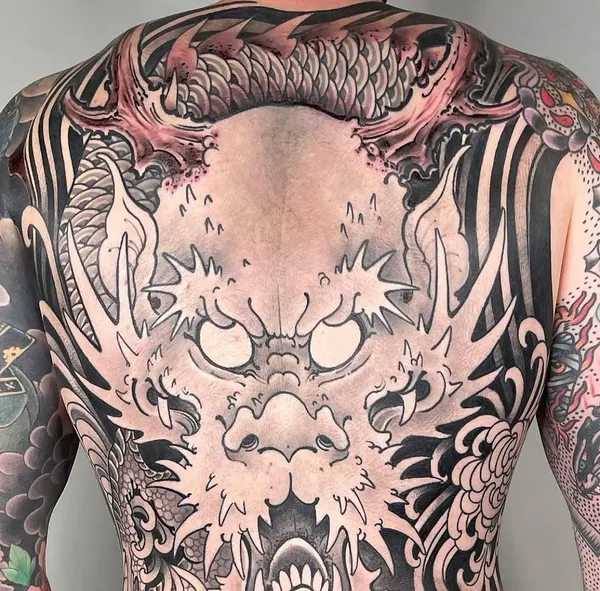 Full Circle Tattoo