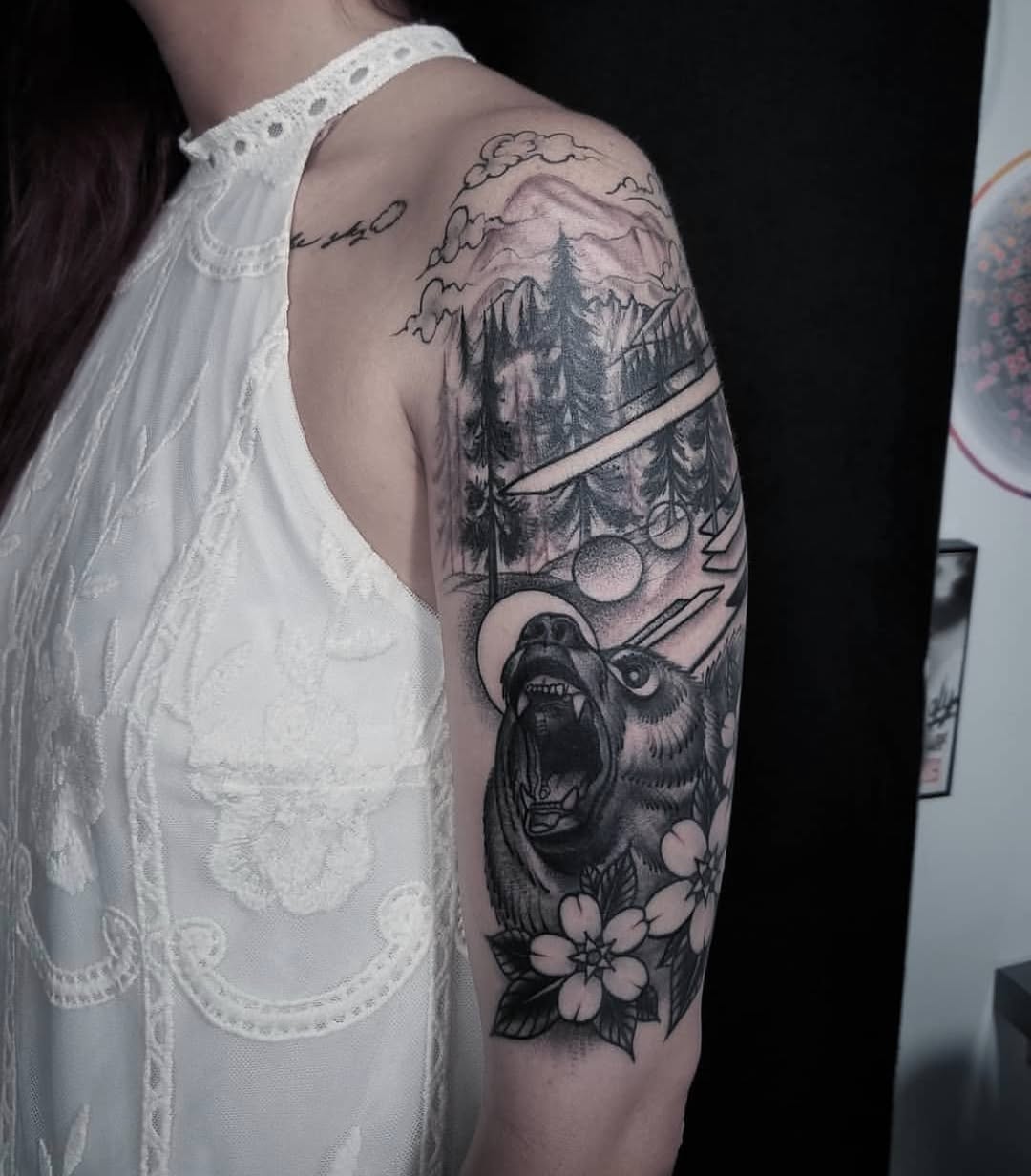 Ink and Dagger Tattoo