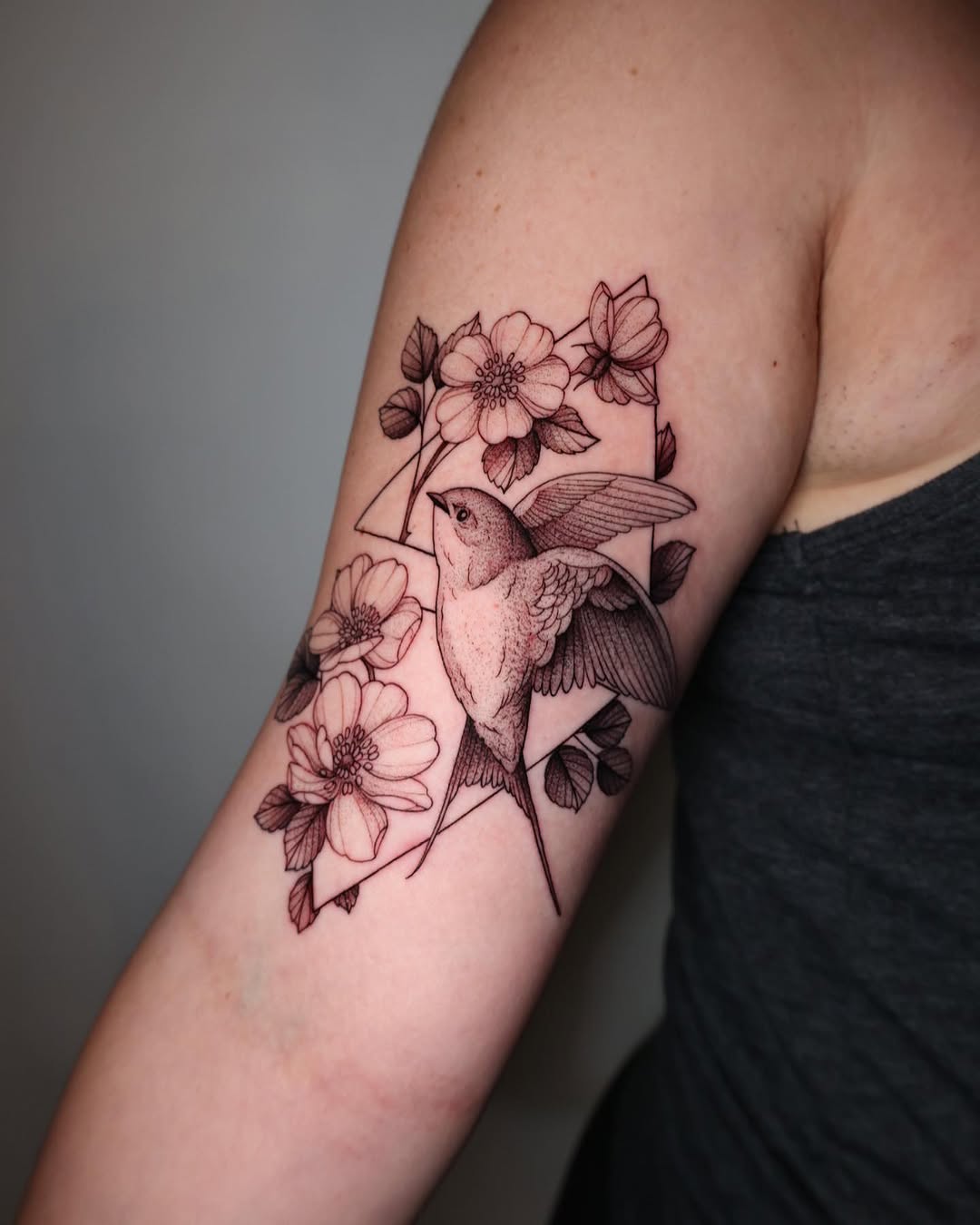 Full Circle Tattoo