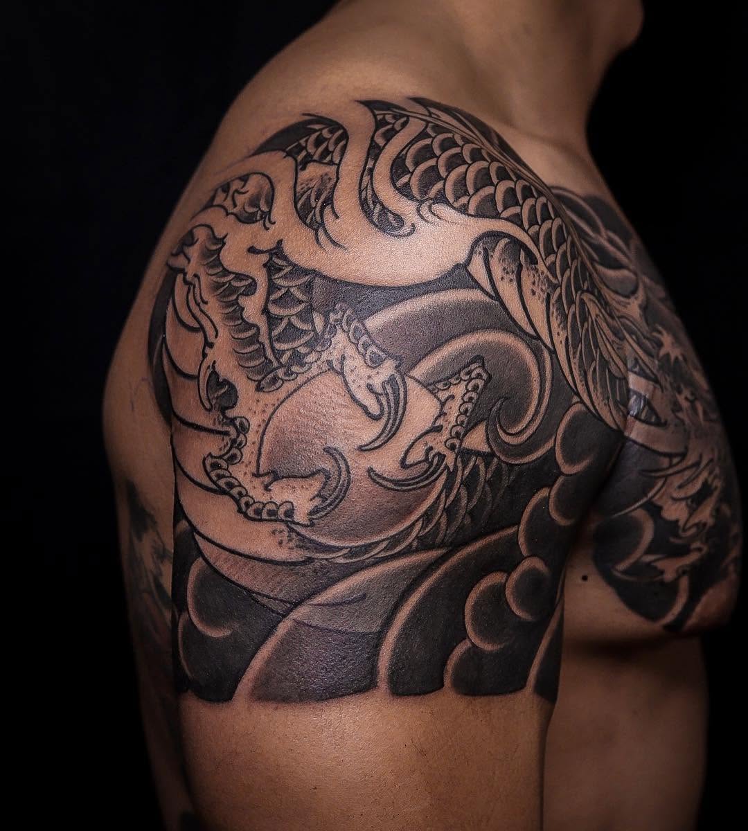 Full Circle Tattoo