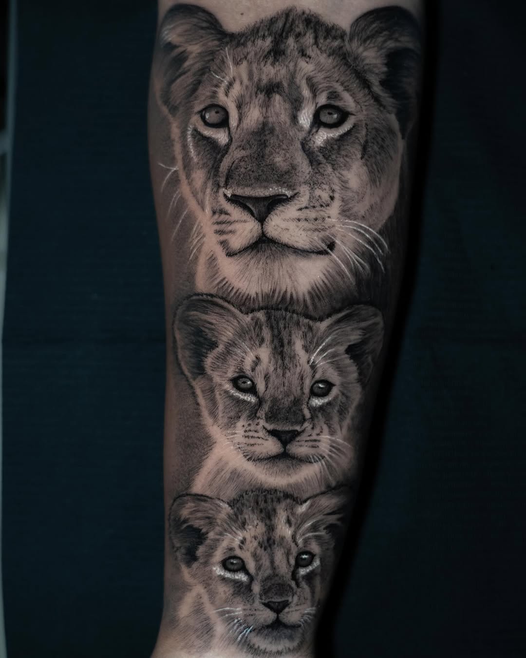 lewis.tattoo